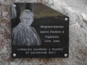 2011-10-23 - Odsłonięcie obeliska dedykowanego Janowi Pawłowi II - 003